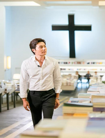 张东健的BackTotheBooks海报剧照