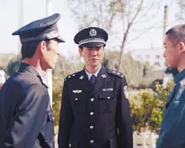 穿透迷雾的阳光海报剧照