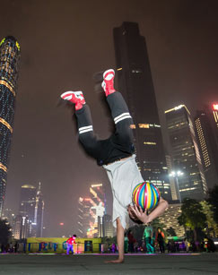 锻炼吧海报剧照